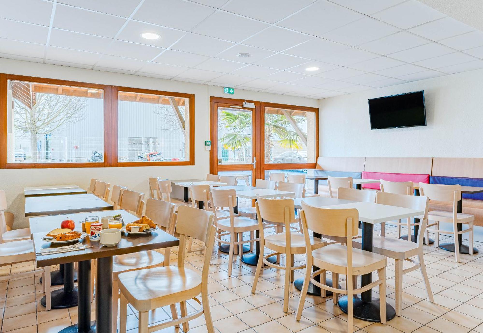 B&B Hotel Châtellerault Εξωτερικό φωτογραφία