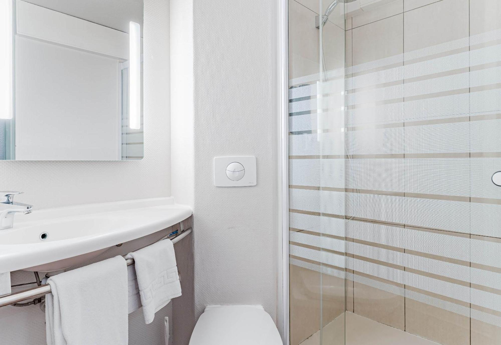 B&B Hotel Châtellerault Εξωτερικό φωτογραφία