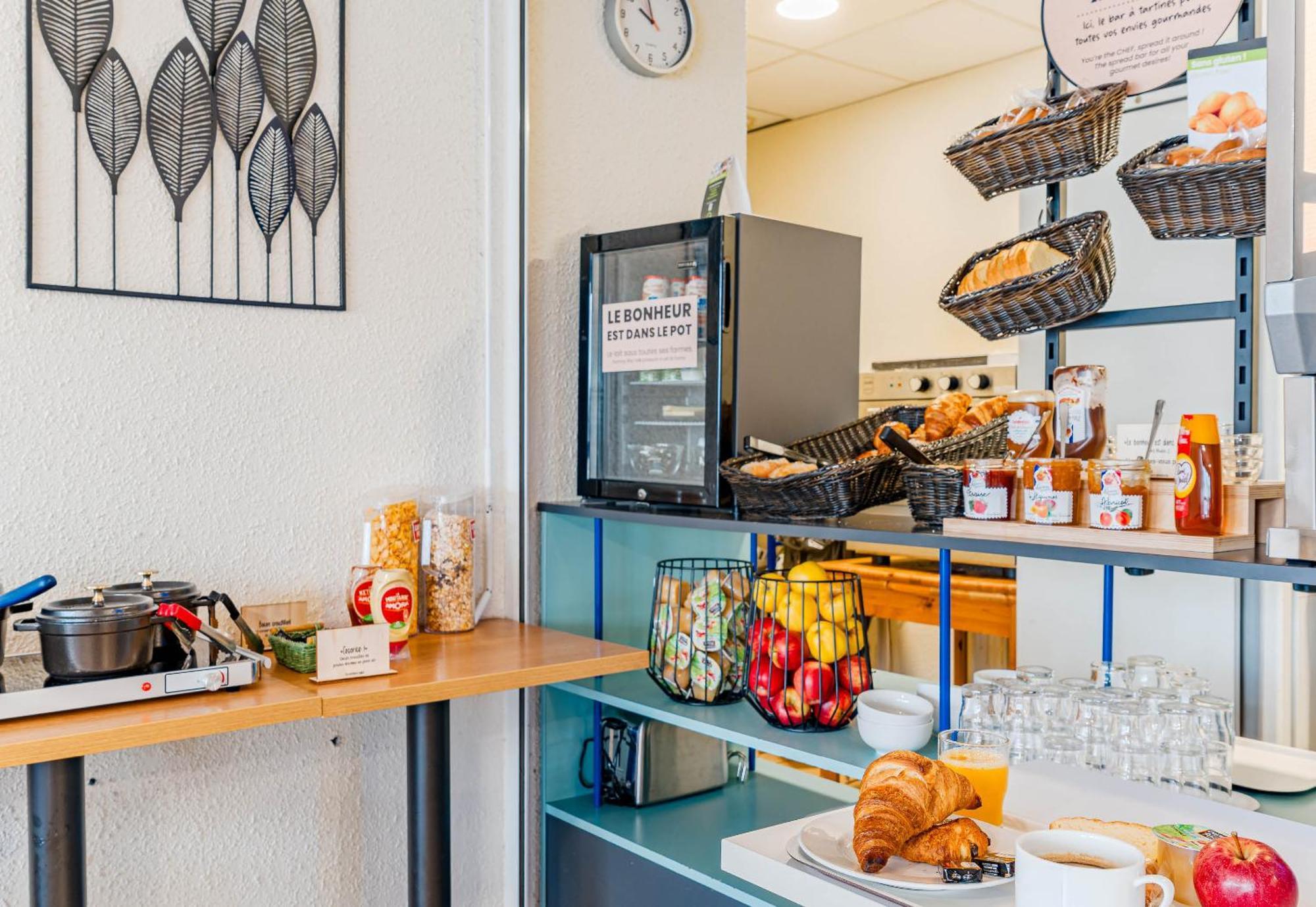 B&B Hotel Châtellerault Εξωτερικό φωτογραφία