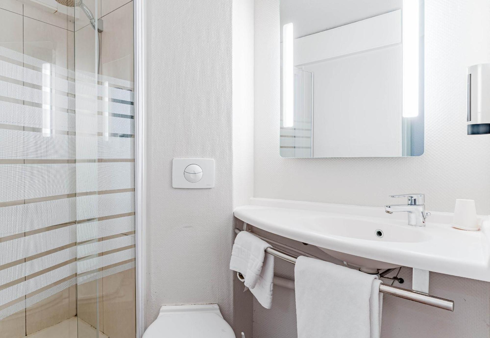 B&B Hotel Châtellerault Εξωτερικό φωτογραφία