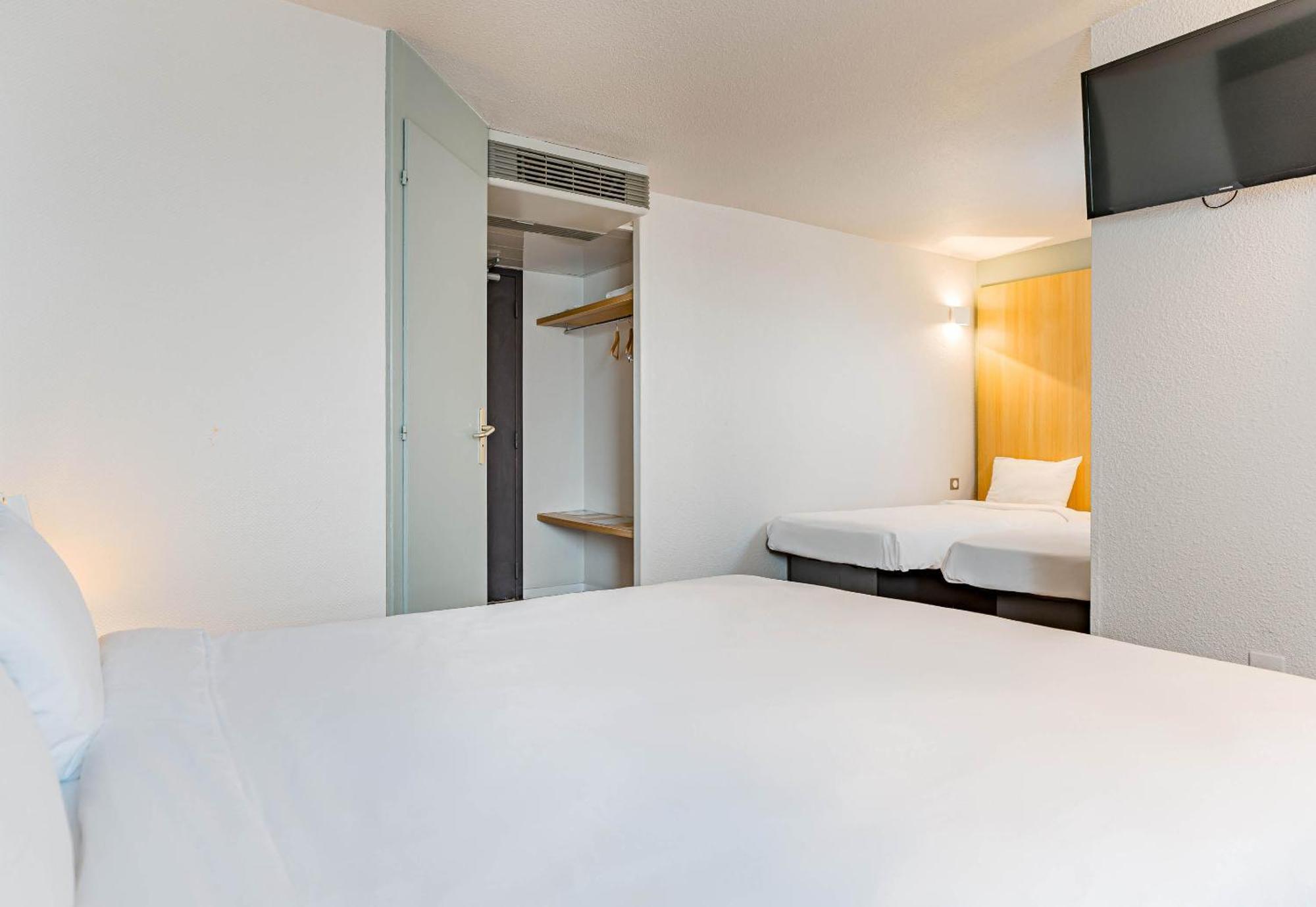 B&B Hotel Châtellerault Εξωτερικό φωτογραφία